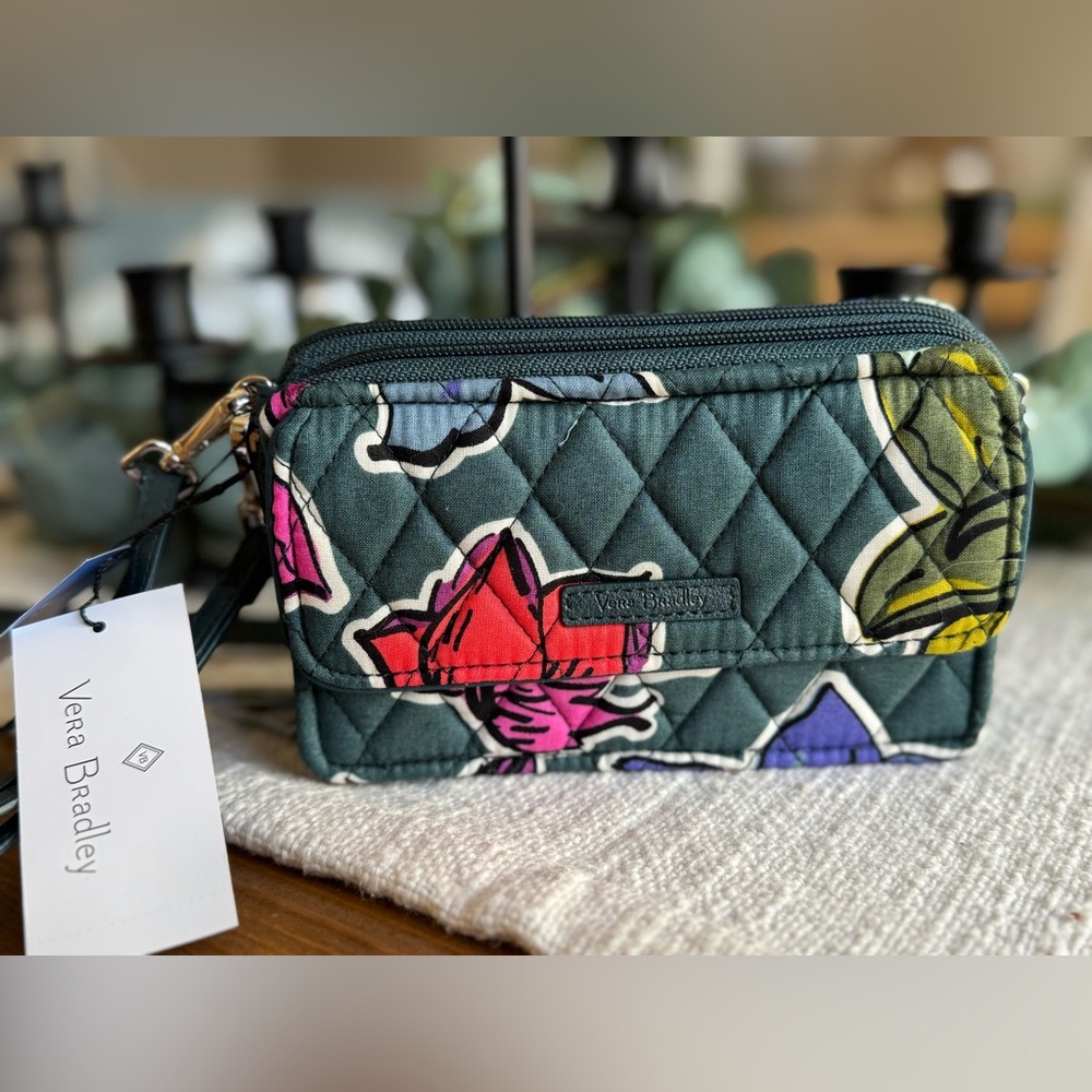 🌸 NWT - Vera Bradley RFID All in One Crossbody Bag Falling Flowers